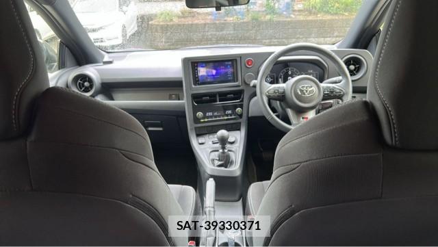 Toyota Gr Yaris 2025-10 8329328-2
