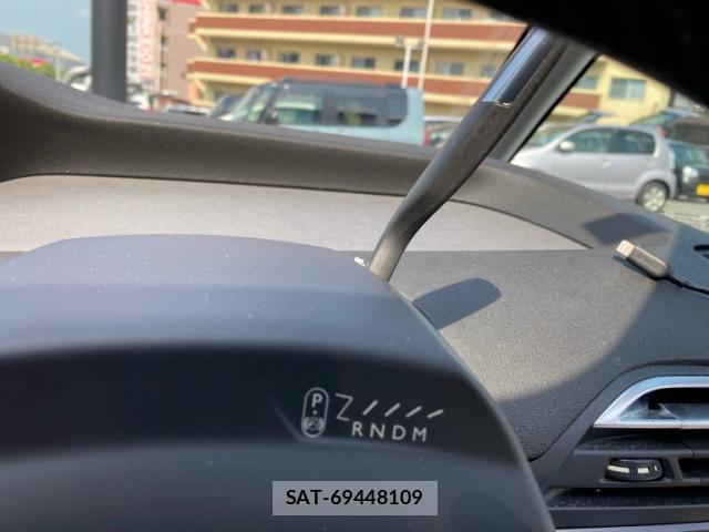 Citroen C4 PICASSO 2018-05 8328779-10