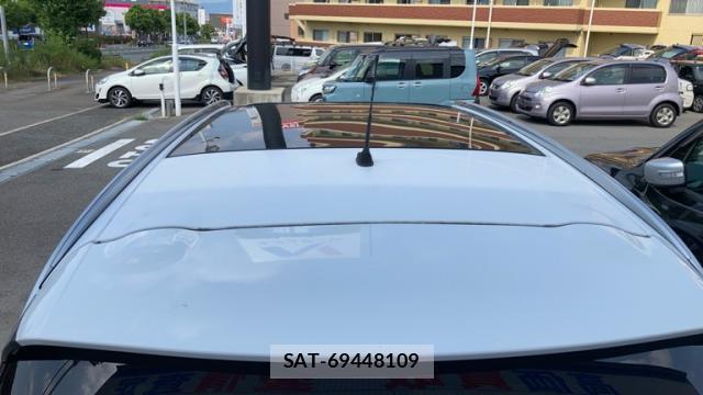 Citroen C4 PICASSO 2018-05 8328779-12