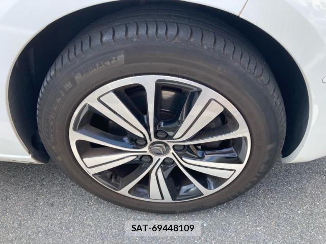 Citroen C4 PICASSO 2018-05 8328779-2