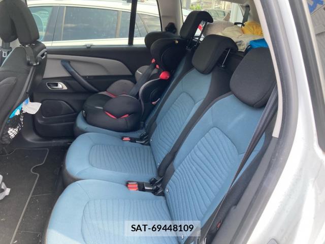 Citroen C4 PICASSO 2018-05 8328779-5