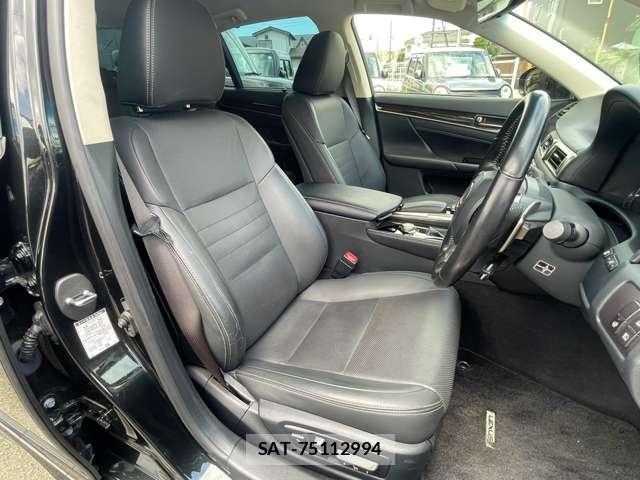 Lexus GS 2017-08 8328045-12