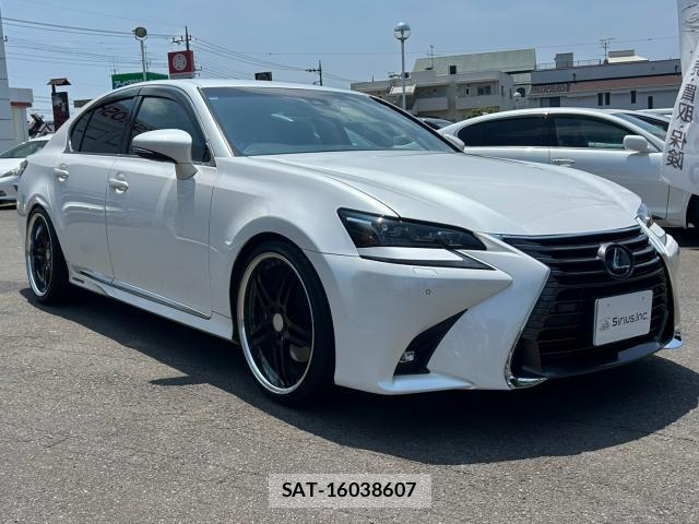 Lexus GS 2016-03 8329140-11