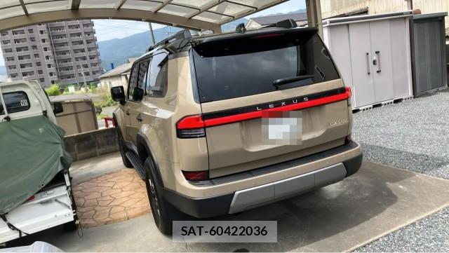 Lexus GX 2025-07 8329242-13