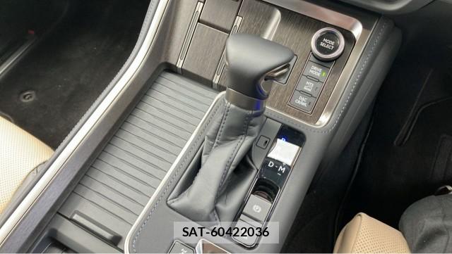 Lexus GX 2025-07 8329242-14