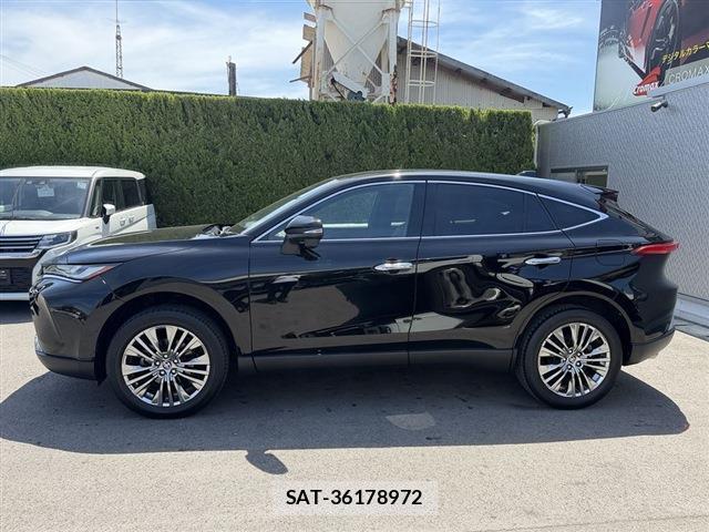 Toyota HARRIER HYBRID 2024-06 8327880-2