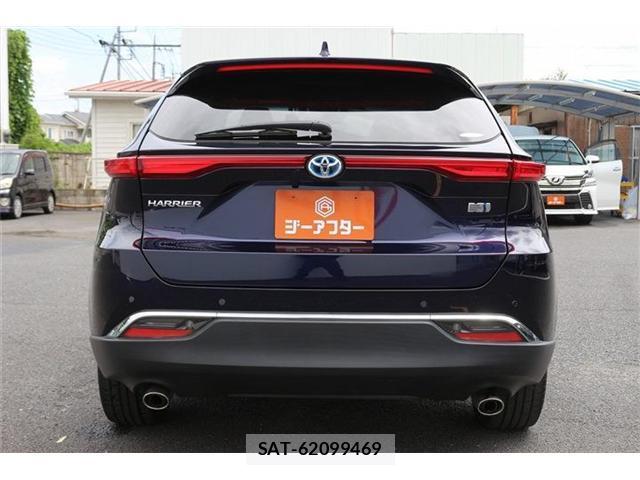Toyota HARRIER HYBRID 2021-06 8328423-9