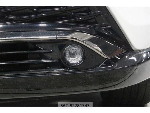 Toyota HARRIER HYBRID 2023-05 8330236-17