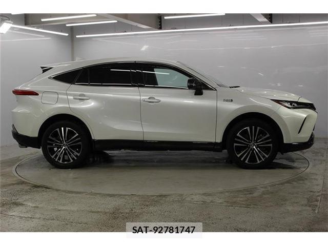 Toyota HARRIER HYBRID 2023-05 8330236-5