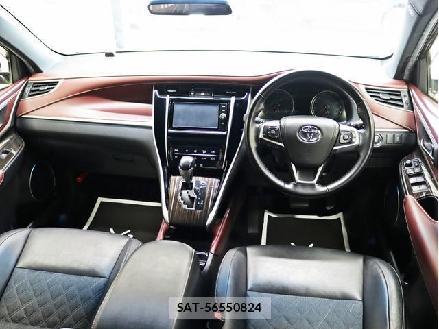Toyota HARRIER 2017-04 8328686-18