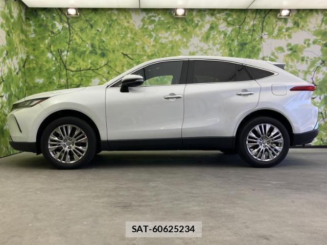 Toyota HARRIER 2025-04 8328971-1