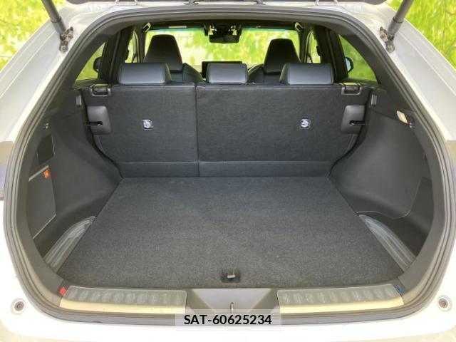 Toyota HARRIER 2025-04 8328971-7