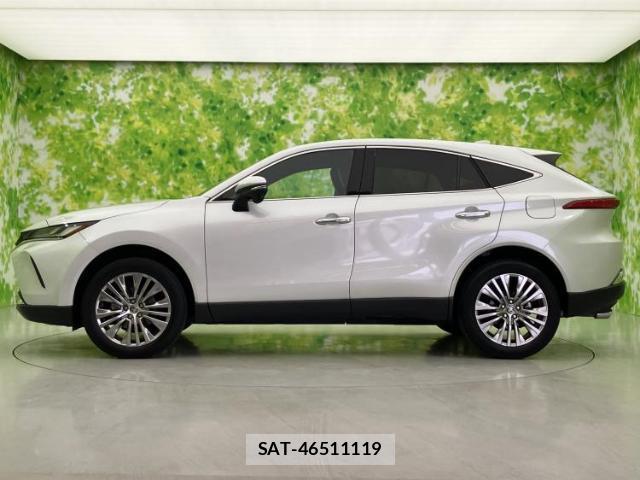Toyota HARRIER 2024-06 8329115-1
