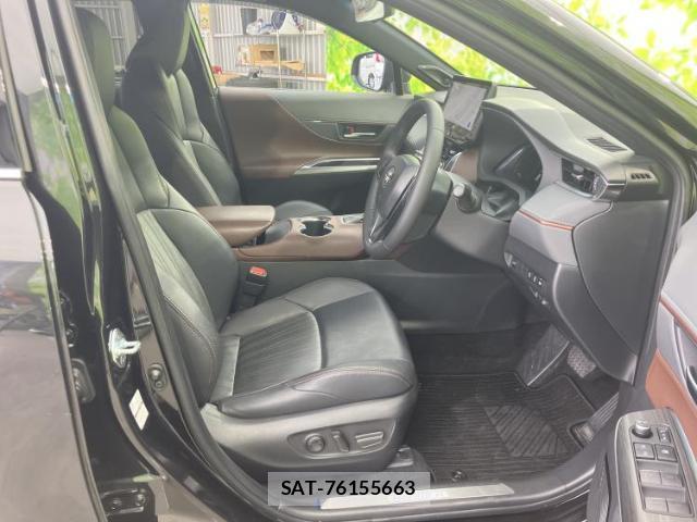 Toyota HARRIER 2023-01 8329675-4