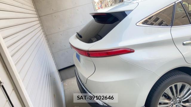 Toyota HARRIER 2021-08 8329741-13
