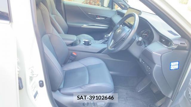 Toyota HARRIER 2021-08 8329741-16