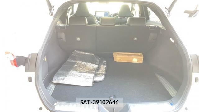Toyota HARRIER 2021-08 8329741-18