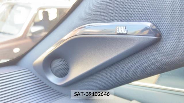 Toyota HARRIER 2021-08 8329741-7