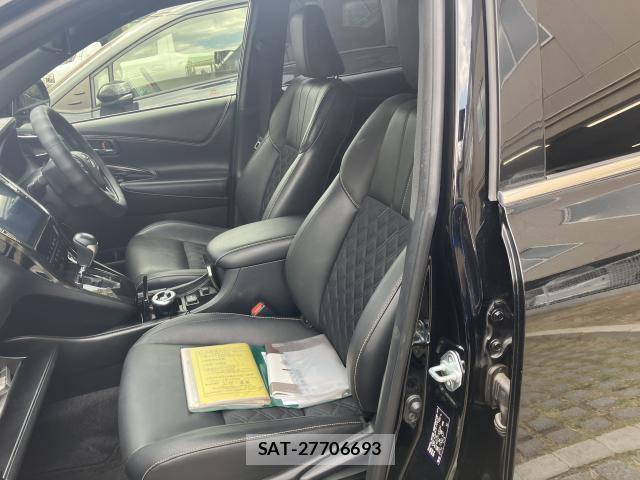 Toyota HARRIER 2019-08 8329968-11