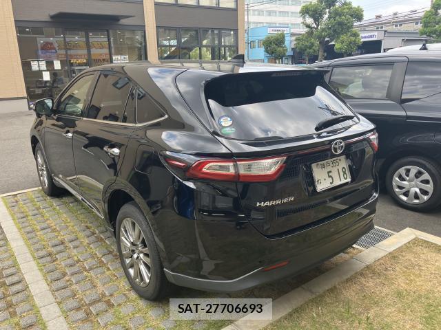 Toyota HARRIER 2019-08 8329968-7