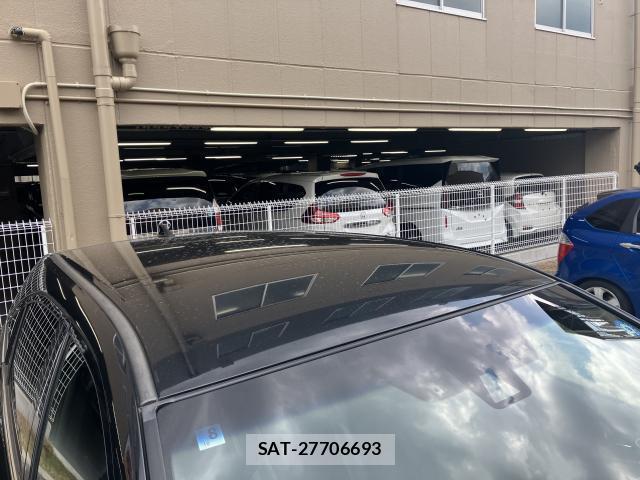 Toyota HARRIER 2019-08 8329968-9