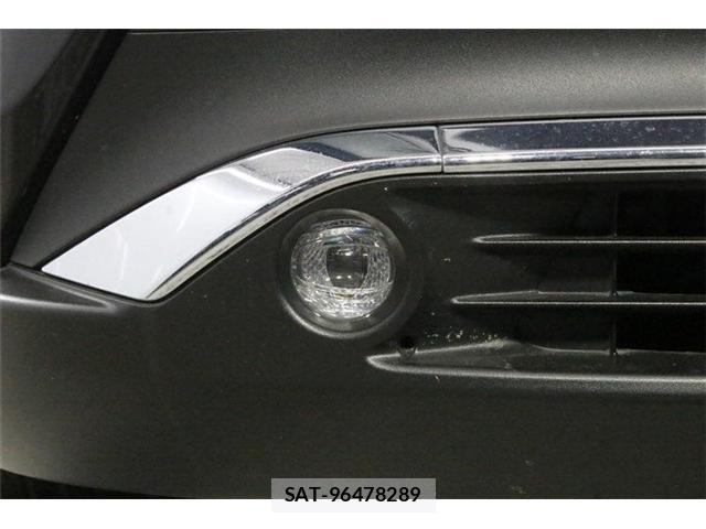 Toyota HARRIER 2023-06 8330235-14