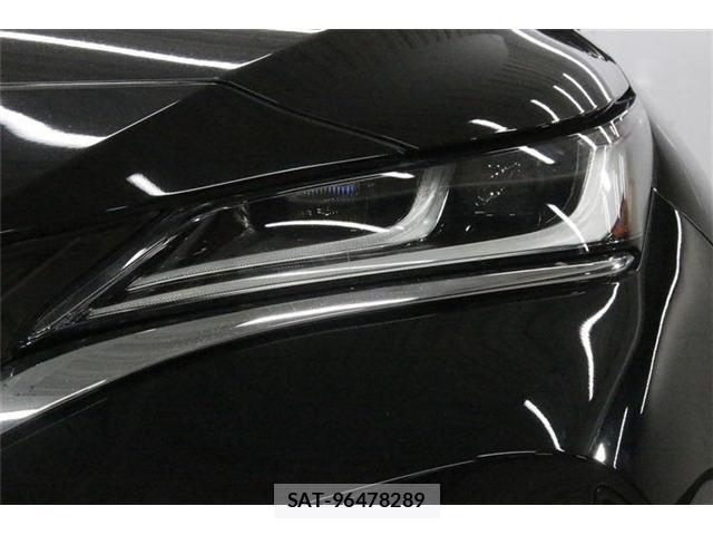 Toyota HARRIER 2023-06 8330235-16
