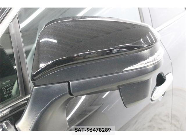 Toyota HARRIER 2023-06 8330235-18
