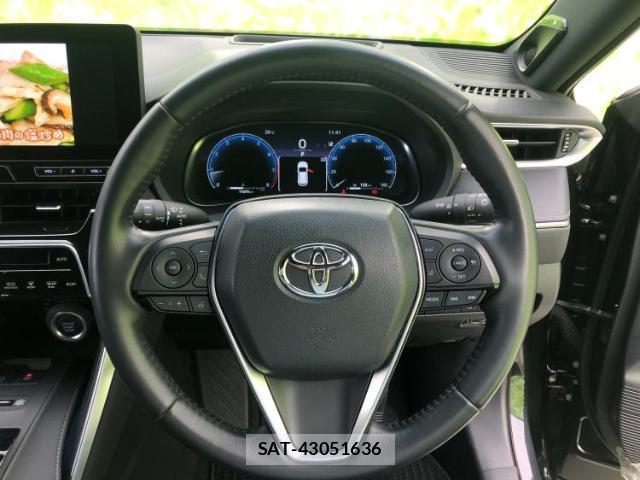 Toyota HARRIER 2023-10 8330409-14