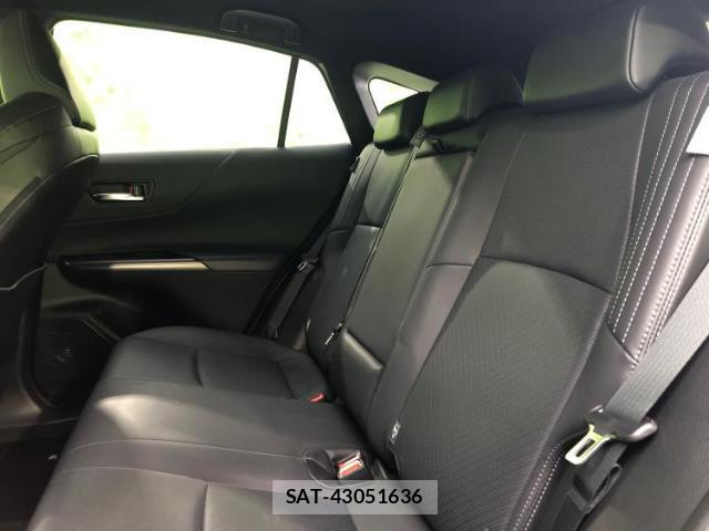 Toyota HARRIER 2023-10 8330409-6
