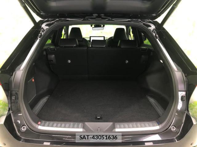 Toyota HARRIER 2023-10 8330409-7
