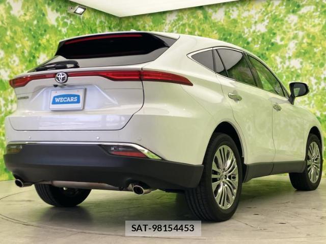 Toyota HARRIER 2022-11 8330448-2
