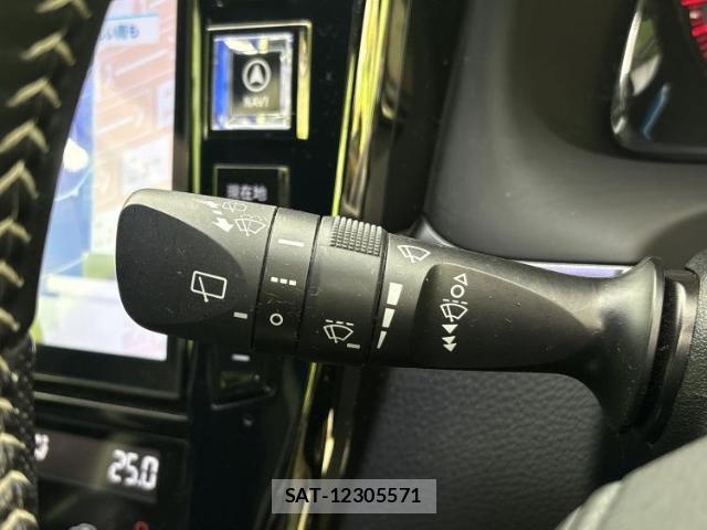 Toyota HARRIER 2015-06 8330607-17
