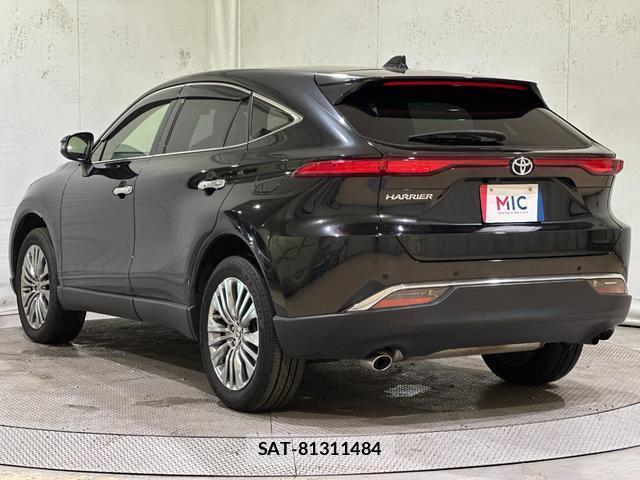 Toyota HARRIER 2022-07 8330692-16