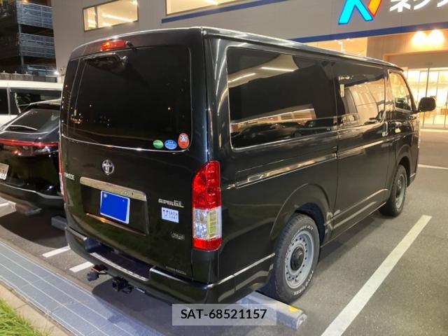 Toyota HIACE VAN 2019-04 8327988-13