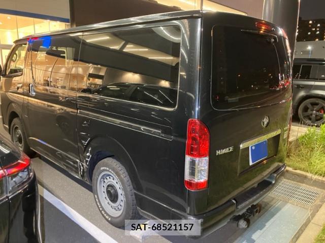 Toyota HIACE VAN 2019-04 8327988-2