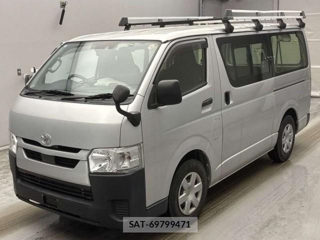 Toyota HIACE VAN 2020-07 8328800-0