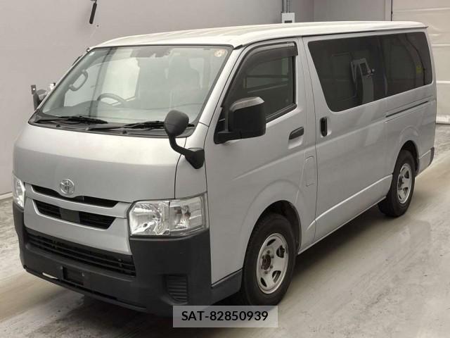 Toyota HIACE VAN 2021-05 8328802-0