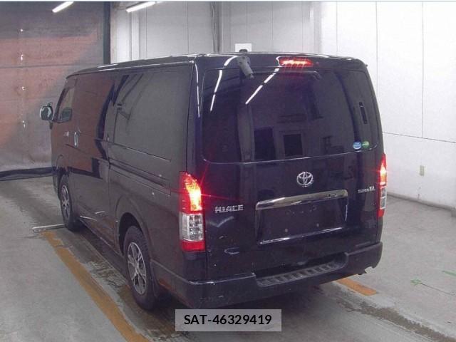 Toyota HIACE VAN 2015-06 8328806-1