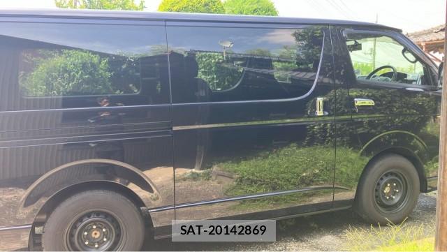 Toyota HIACE VAN 2022-09 8329270-10