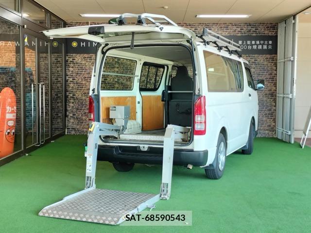 Toyota HIACE VAN 2012-03 8329503-0