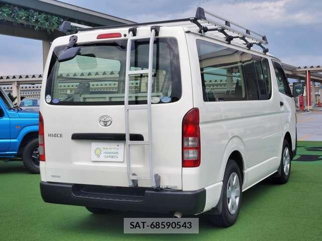 Toyota HIACE VAN 2012-03 8329503-12