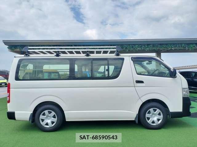 Toyota HIACE VAN 2012-03 8329503-14