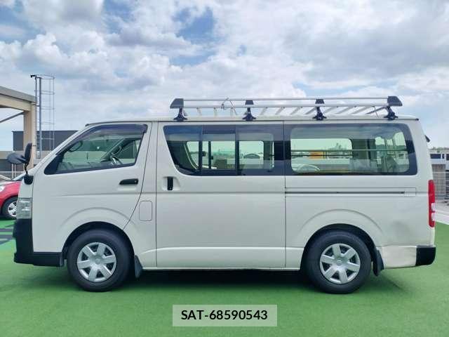 Toyota HIACE VAN 2012-03 8329503-15