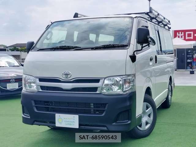 Toyota HIACE VAN 2012-03 8329503-16