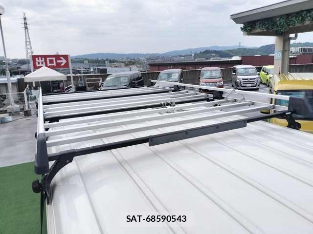 Toyota HIACE VAN 2012-03 8329503-19