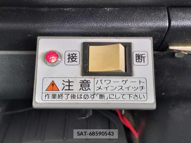 Toyota HIACE VAN 2012-03 8329503-5
