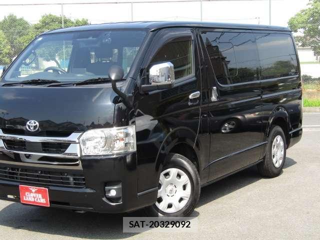Toyota HIACE VAN 2022-08 8330335-0