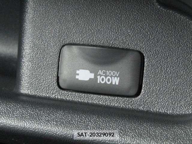 Toyota HIACE VAN 2022-08 8330335-10