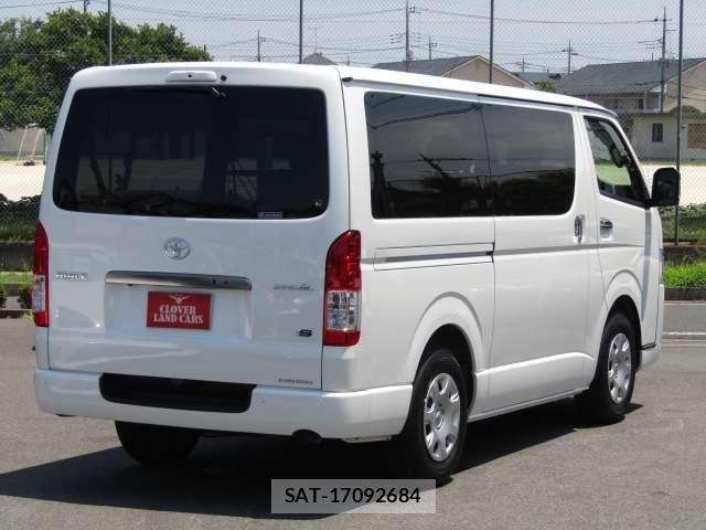 Toyota HIACE VAN 2025-06 8330336-1